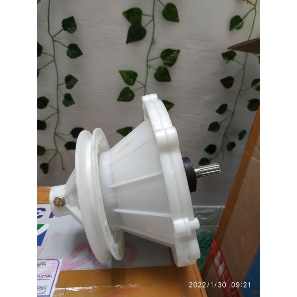 Gear box lg