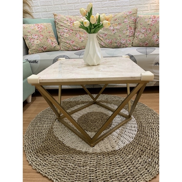 Meja tamu Gold marmer Persegi V (Asli marmer)