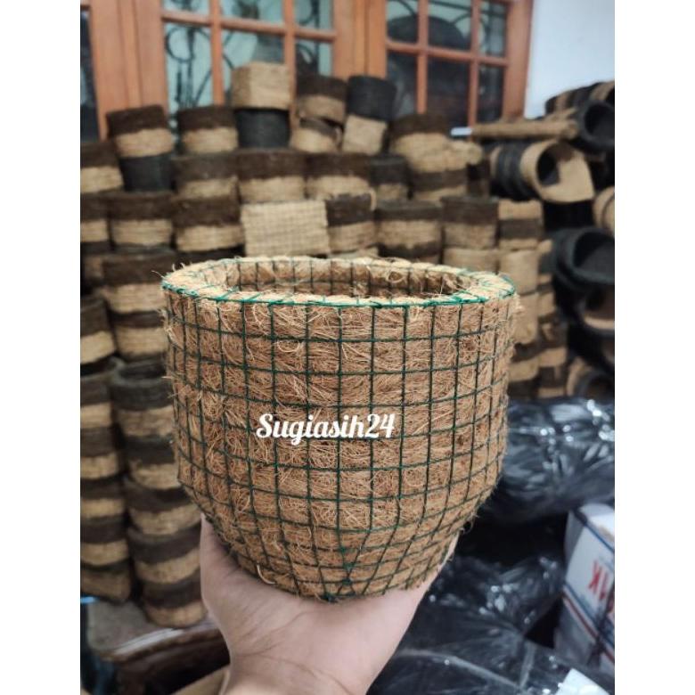 POT PENGHIJAUAN BUMI POT BUNGA