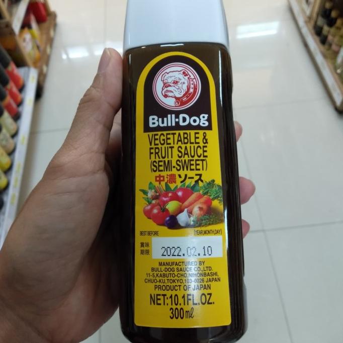 

langsung order saja] Bulldog Chuno Vegetable & Fruit Sauce Semi Sweet 300ml