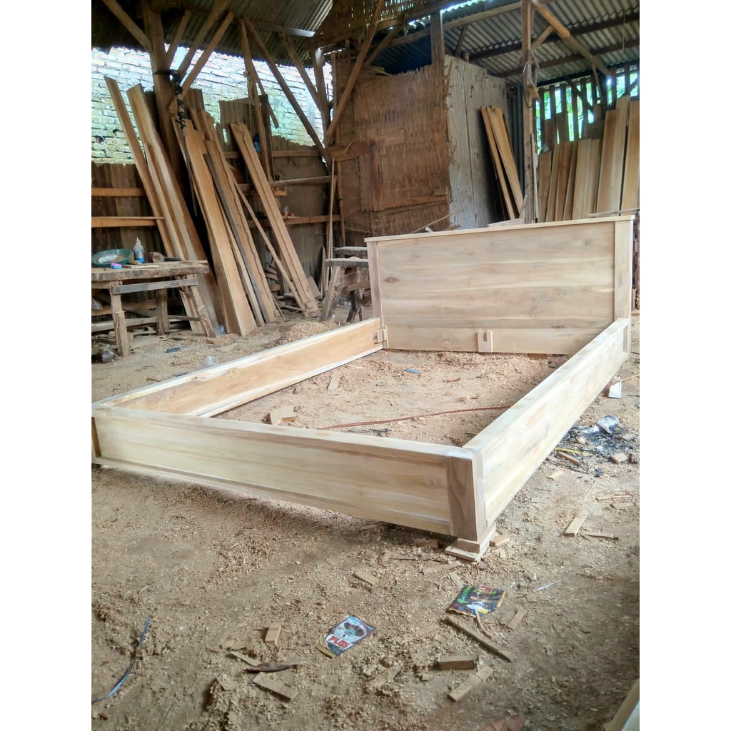 Ranjang Tempat tidur minimalis single bed ukiran sederhana bahan kayu jati tanpa laci