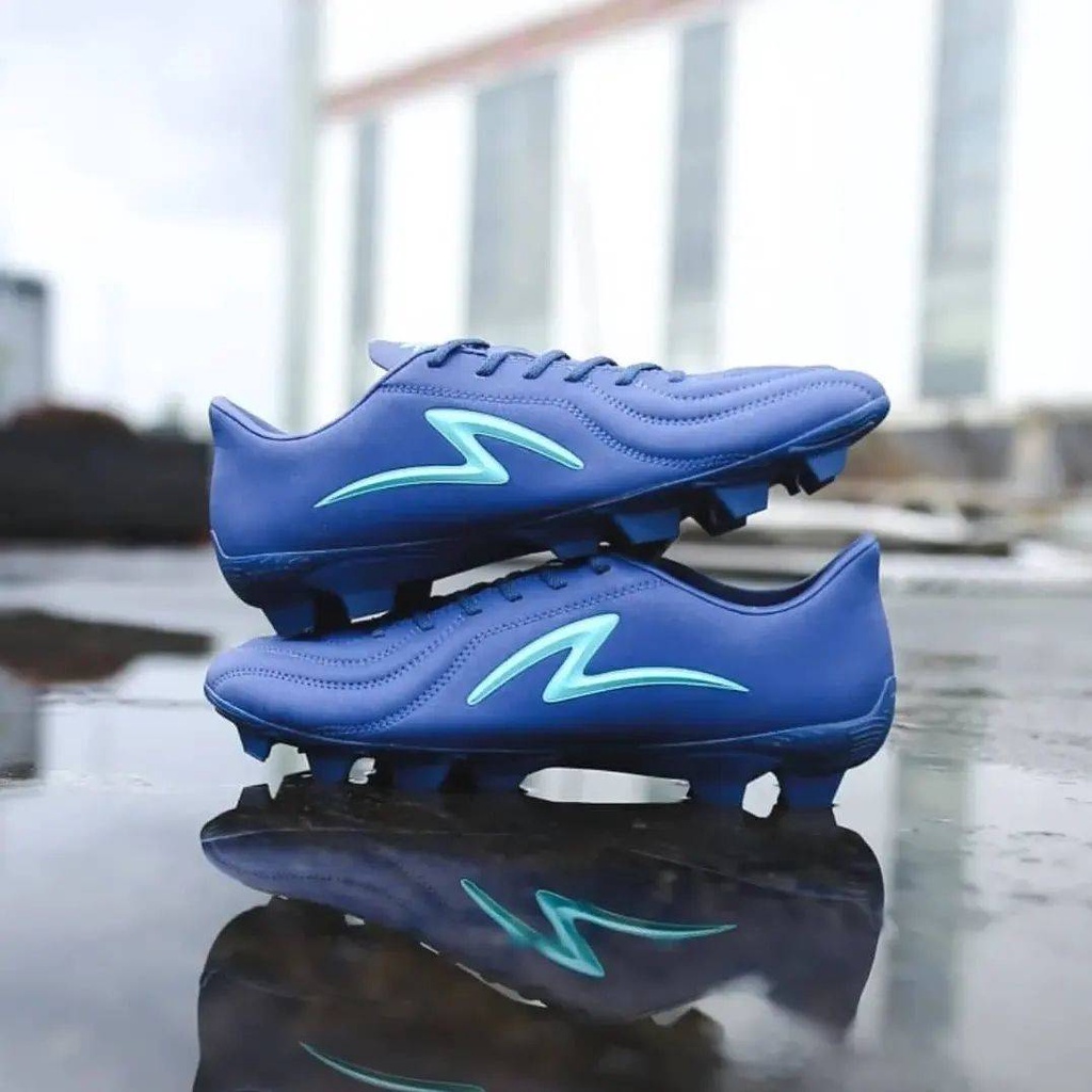 specs griffin dark navy aqua fg sepatu bola