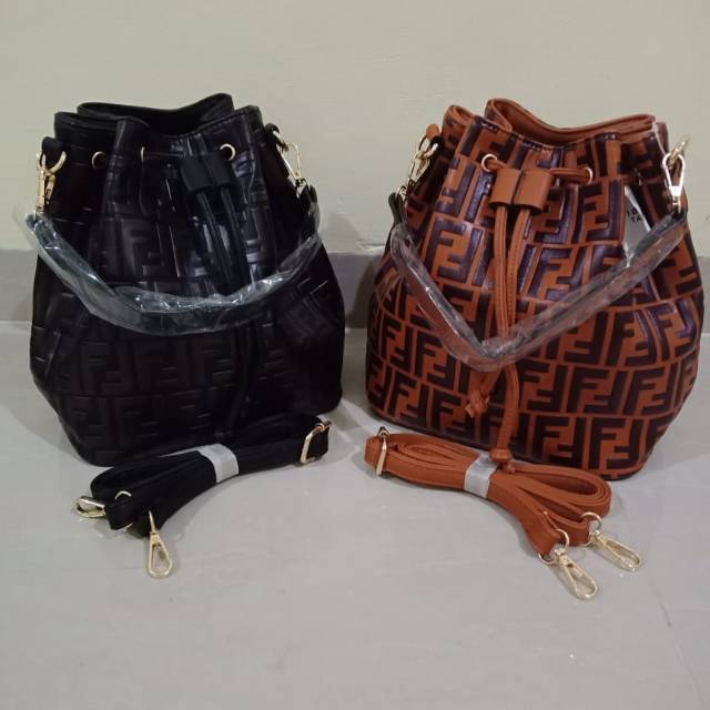 FENDI Mon Tresor Bucket Bag 1848