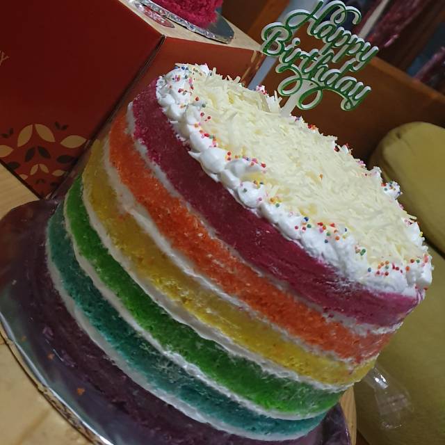 

Rainbow cake