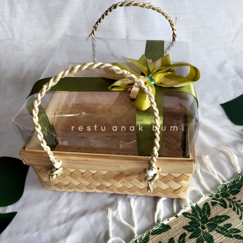 

Promo kemasan hantaran Besek Seserahan 20cm Cangking/hantaran/nikahan/seserahan/hampers/bingkisan/wedding/hadiah/giftbox/keranjang/wadah makanan/gift/sembako/roti/cake/nasi/catering/nasi box/food/lamaran/tradisi/craft
