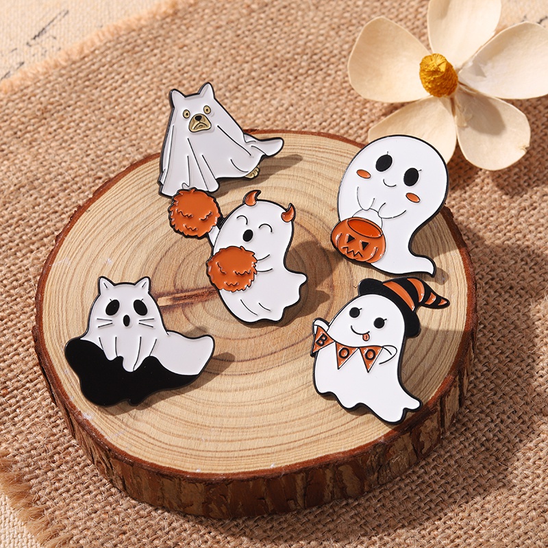 Bros Pin Enamel Bentuk Hantu Halloween 5 Gaya Untuk Hadiah Teman