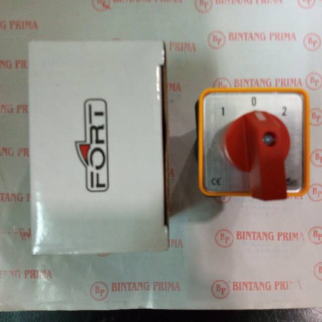 Change Over Switch / Selector Volt 3 Posisi 3P 20 Ampere Merk Fort