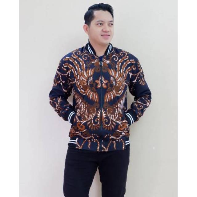 Jaket batik lapis furing ori solo sragenan motif baru