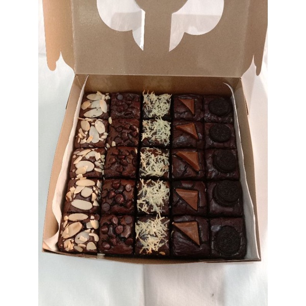 

Brownies Fudge | Brownies Panggang (20×20cm)