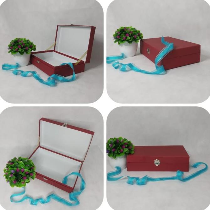 

[COD] Kotak Kado Model Koper "Merah" P.28cm X L.18cm X T.7cm [COD]