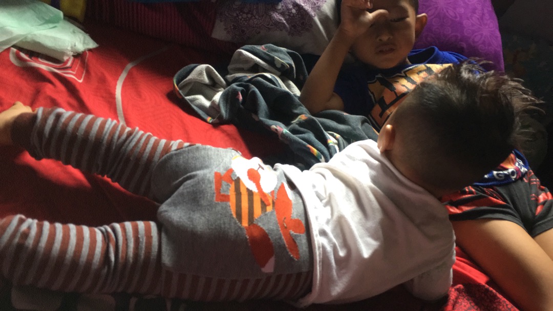 Mainan Ring Donat Bebek