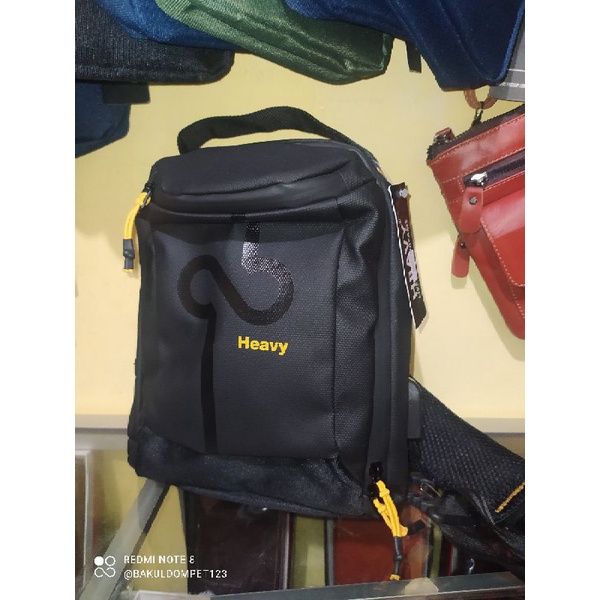 Tas slempang distro heavy/tas slingbag distro merk heavy