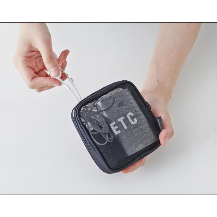 Harga Spesial Travel Mesh Storage Pouch Size S - Etc