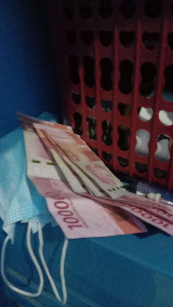 Batik Couple Keluarga Sania Ruffle Ori Ndoro Jowi Dnt Motif Rantai Putih