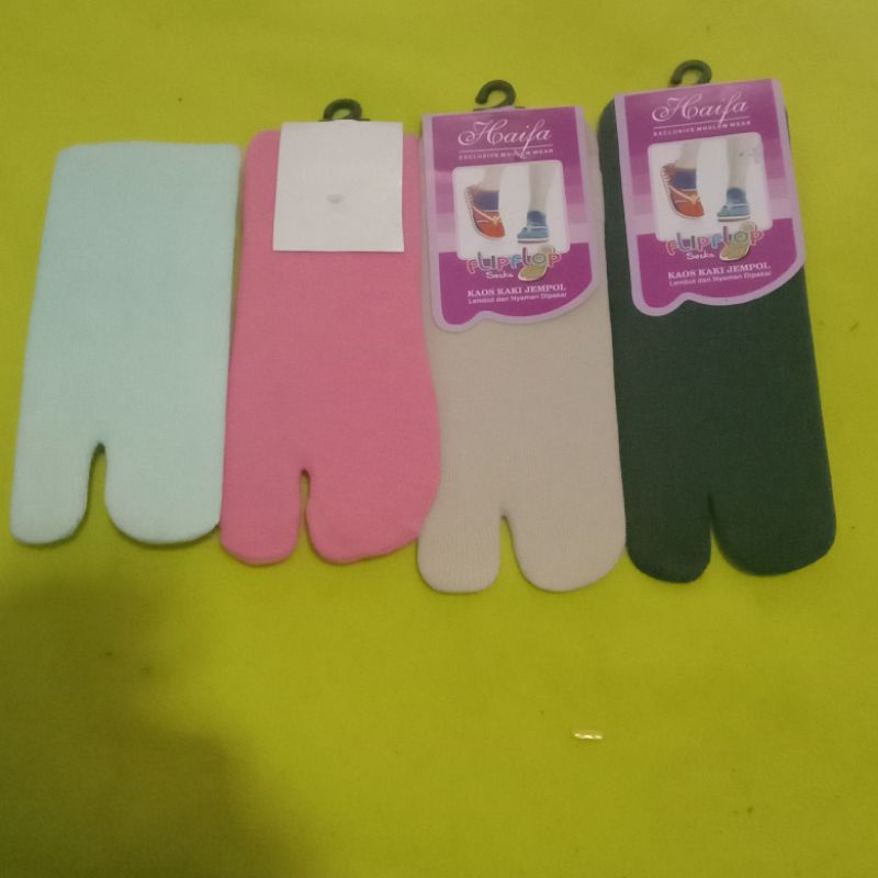 Kaos Kaki Jempol | Kaos Kaki Jari