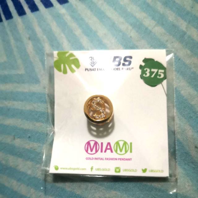 Charm mainan gelang MIAMI kadar 375 huruf S UBS 8K 375