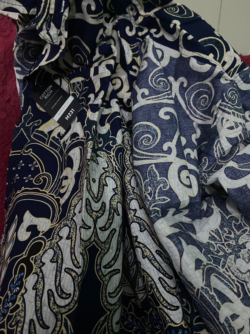 M231 Kemeja Pria Batik Panjang Navy 1590b