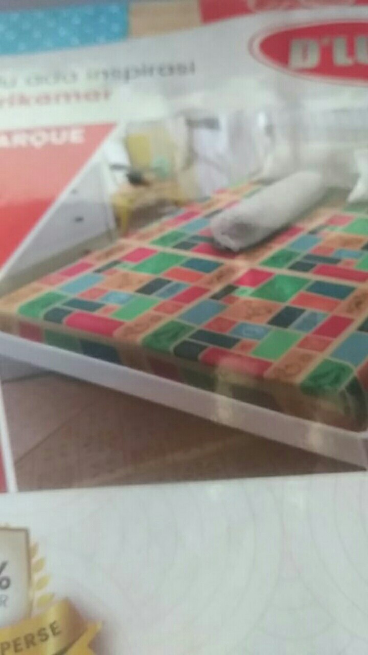 Sprei 160 Vito Motif Animalkingdom/ Doubletree/royalruby/trafficjam/unicorn/yellowduck