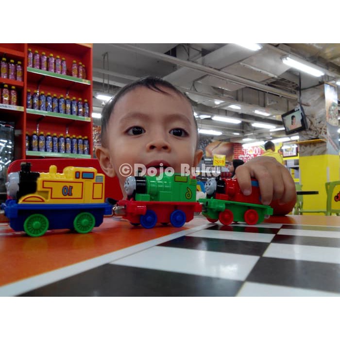 Thomas &amp- Friends Die Cast Set 4 Kereta Besi Magnet