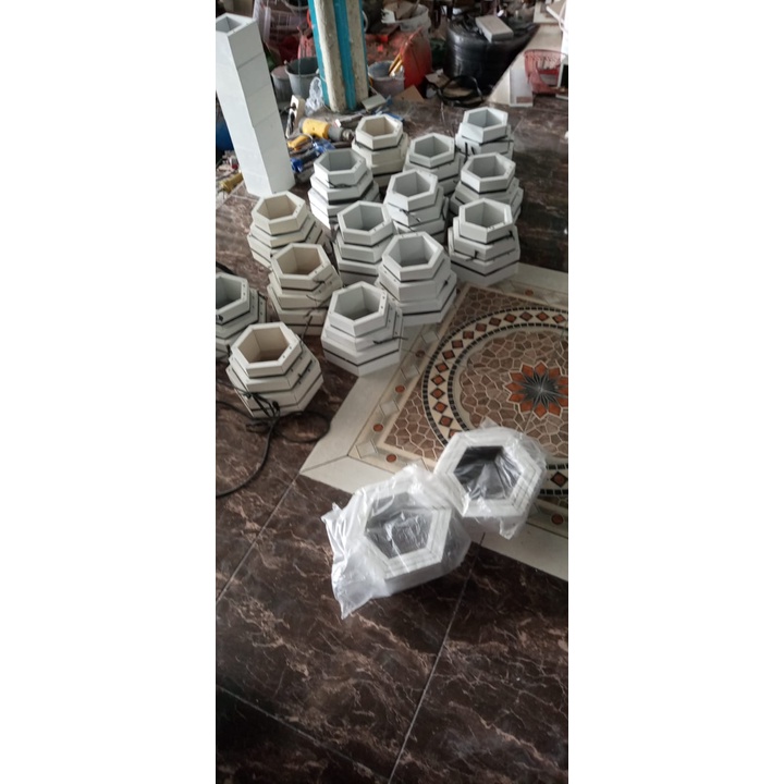 Rak Persegi Panjang / Rak Dinding Hexagonal Persegi Panjang / Rak Hexagonal Satu Set 3in1 17