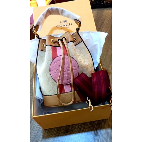 NEW COACH BUCKET BAG LIMITED EDITION/ BEST QULITY/ WITH BOX/ REAL PIC