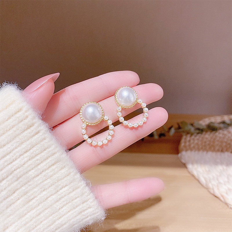 2021 Korean New Simple Fashion Geometry 925 Silver needle Stud Earrings / Trend Simulation Sweet Pearl Flower Alloy Earrings