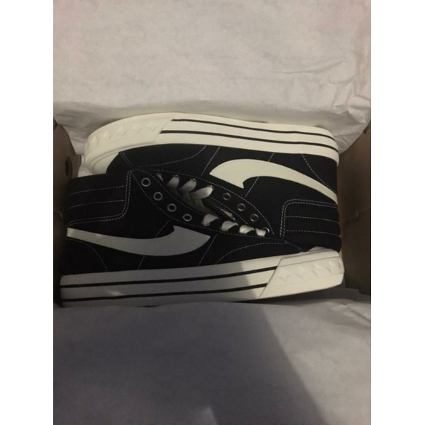 COMPAS RETROGRADE SIZE 42 BNIB