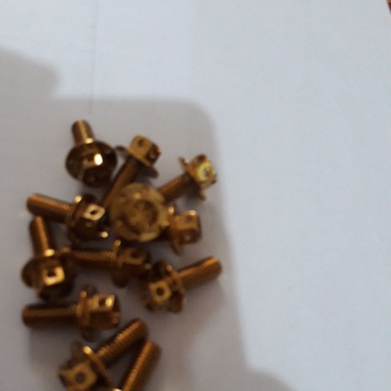 Baut probolt flower gold 6×15 drat 10 panjang 1,5 gold