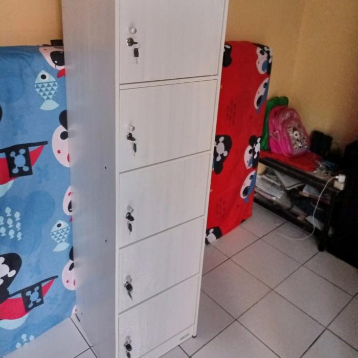 

Cabinet | Lemari Loker 5 Susun Matoa