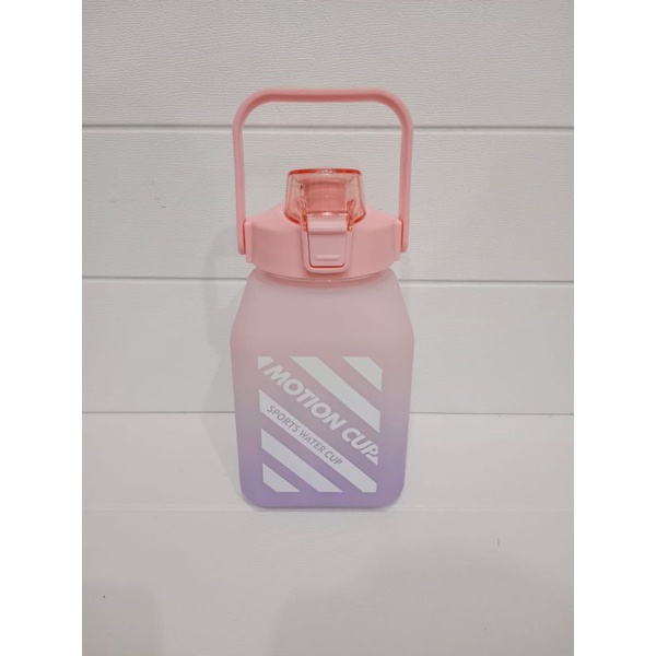 0TERBARU BOTOL MINUM KOTAK GRADASI -UK 1500 PLUS STIKER &amp;TALI PANJANG
