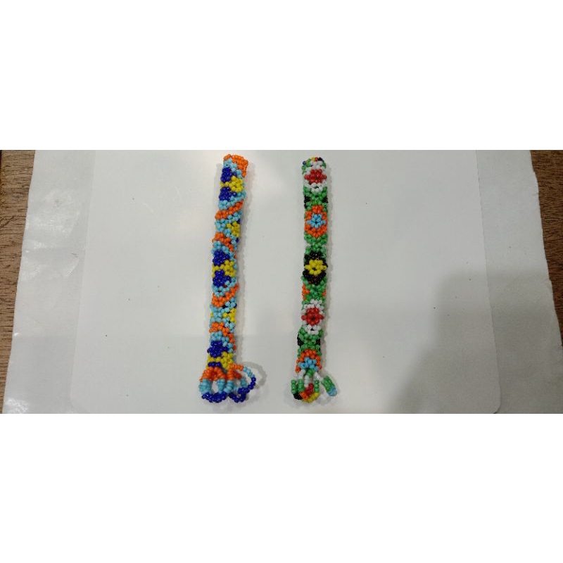 

sarung pulpen/pensil dari manik handmade kaltim