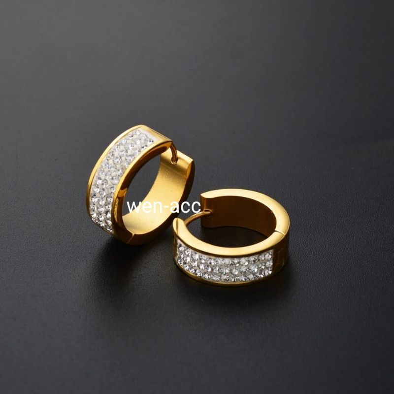 Anting Titanium Anting Permata Anting Emas Silver dan Hitam