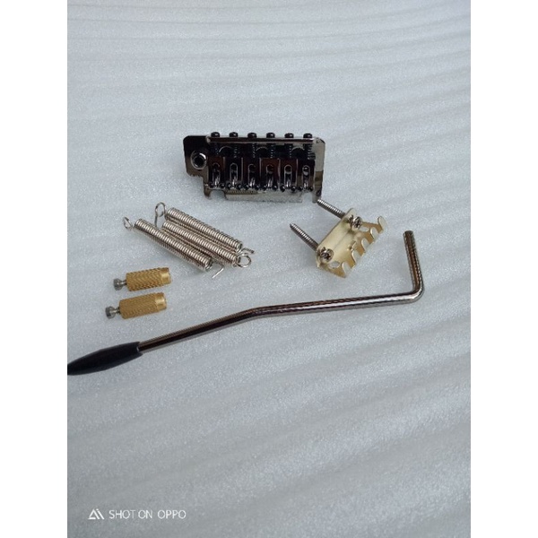 tremolo semi updown pivot japan