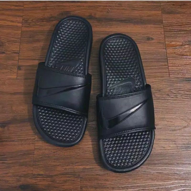 Sandal slop nike benassi triple black sendal slop casual murah original