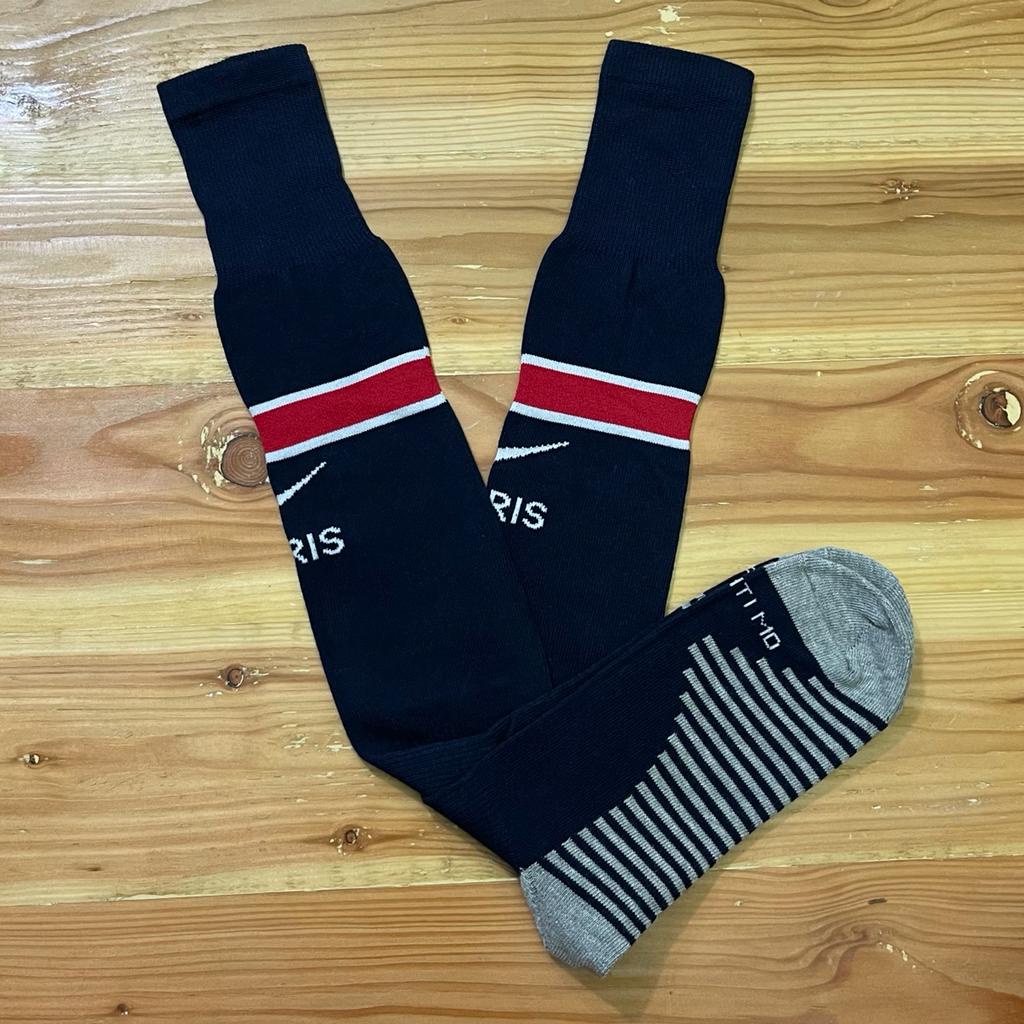 KAOS KAKI PSG HOME/AWAY/3RD/GK TERLENGKAP DI 2020/2022 SILAHKAN KLIK