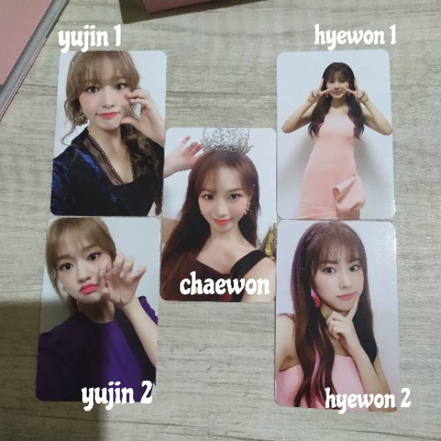 Official Photocard - IZ*ONE BLOOM*IZ