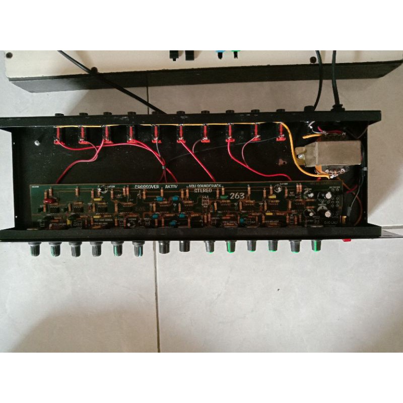 crossover 4 Way + sub rakitan