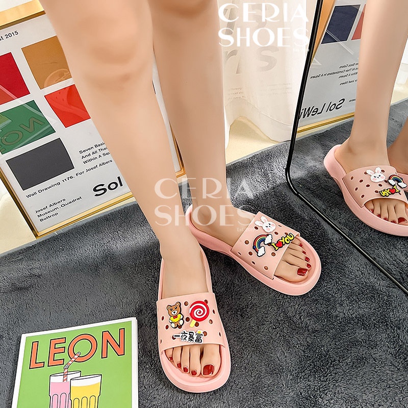 PVC Sandal Slop Wanita Jibbitz Accesoris Bahan Karet Elastis Sol Empuk Non-Slip Rubber Tebal 2207