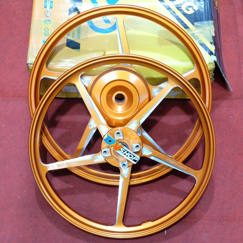 Velg enkei r17 vario125 vario150 pcx150 cbu original vietnam