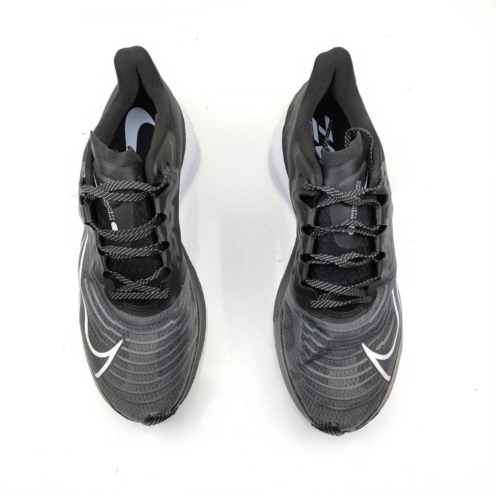 NIKE ZOOM GRAVITY BLACK WHITE SIZE 40-45 PREMIUM QUALITY