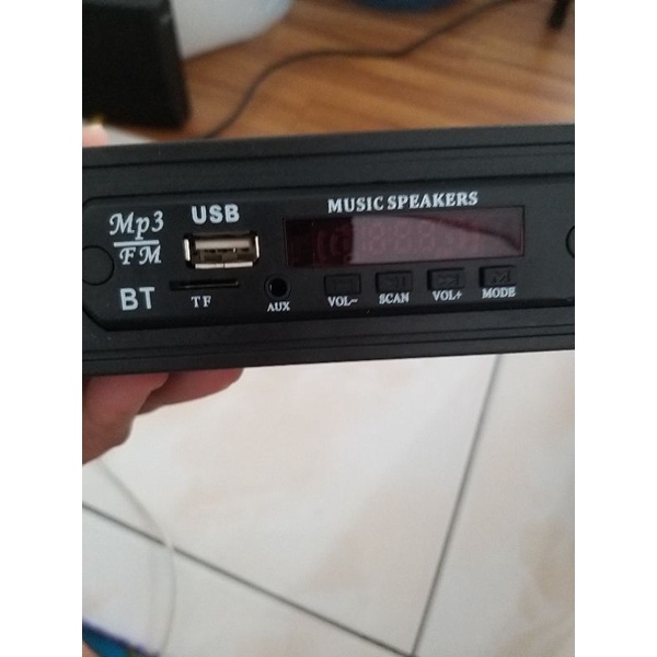 MP3 Bluetooth Rakitan FM Radio Media Player Lengkap Dengan Adaptor, Kbl AUX Dan Kbl RCA 3ke3 1,5M