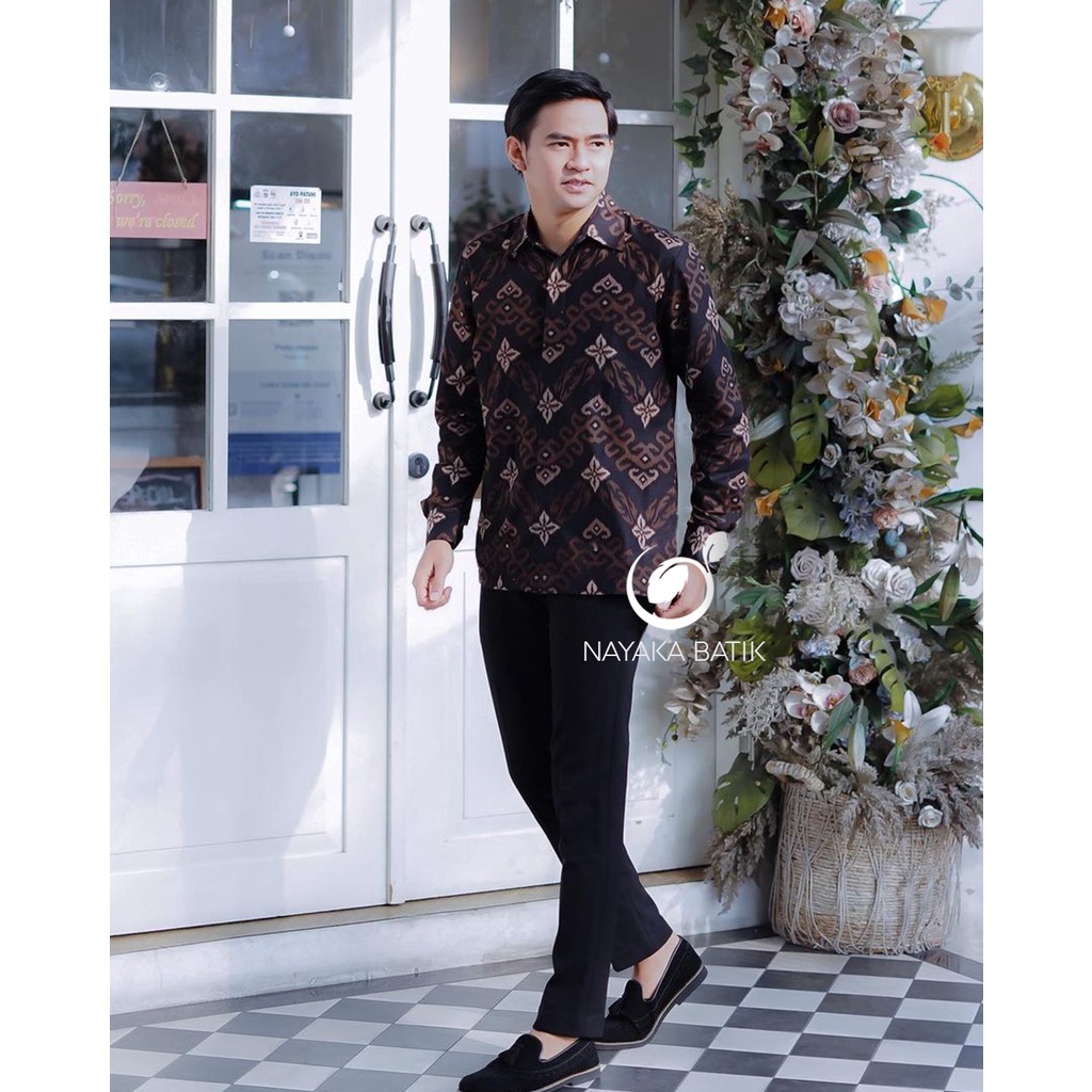 NAYAKA BATIK - KEMEJA PRIA LENGAN PANJANG - KEMEJA BATIK REGULER SIZE - KEMEJA BATIK KANTOR - KEMEJA KONDANGAN LENGAN PANJANG