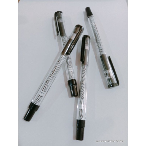 

gel ink pen 1,0 mm Black