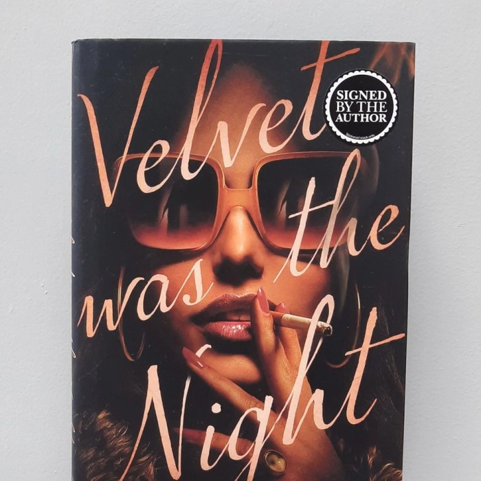 

PROMO!!! VELVET WAS THE NIGHT - SILVIA MORENO-GARCIA TERMURAH