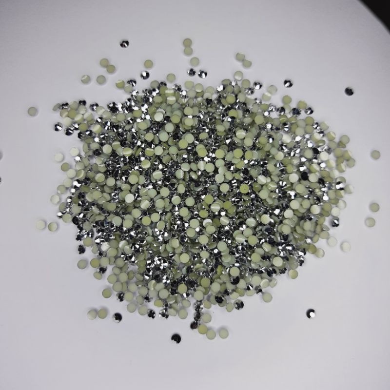 

500pcs gems metalik gold/silver 3mm/coklat metalik