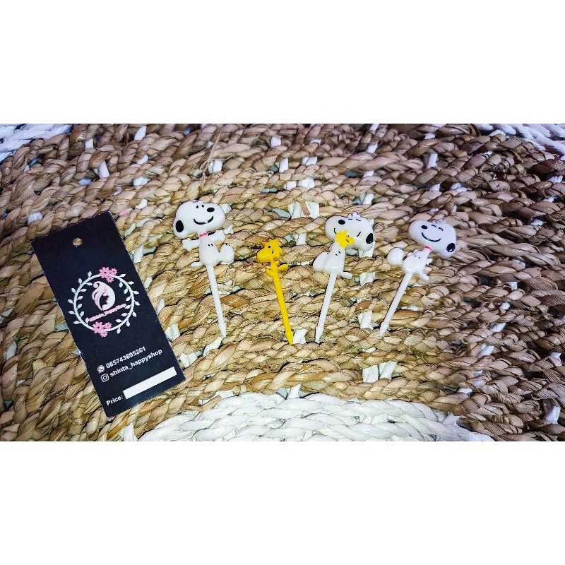 tusukan makanan bento, foodpicks, food pick, tusukan bento Snoopy