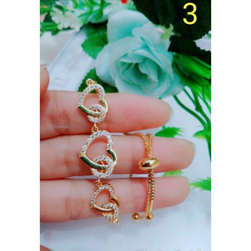 GELANG TANGAN WANITA TITANIUM MOTIF LOVE PERMATA BANYAK PILIHAN MODEL DAN BENTUK NYA