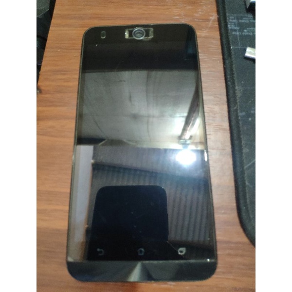 asus Zenfone selfie minus lcd