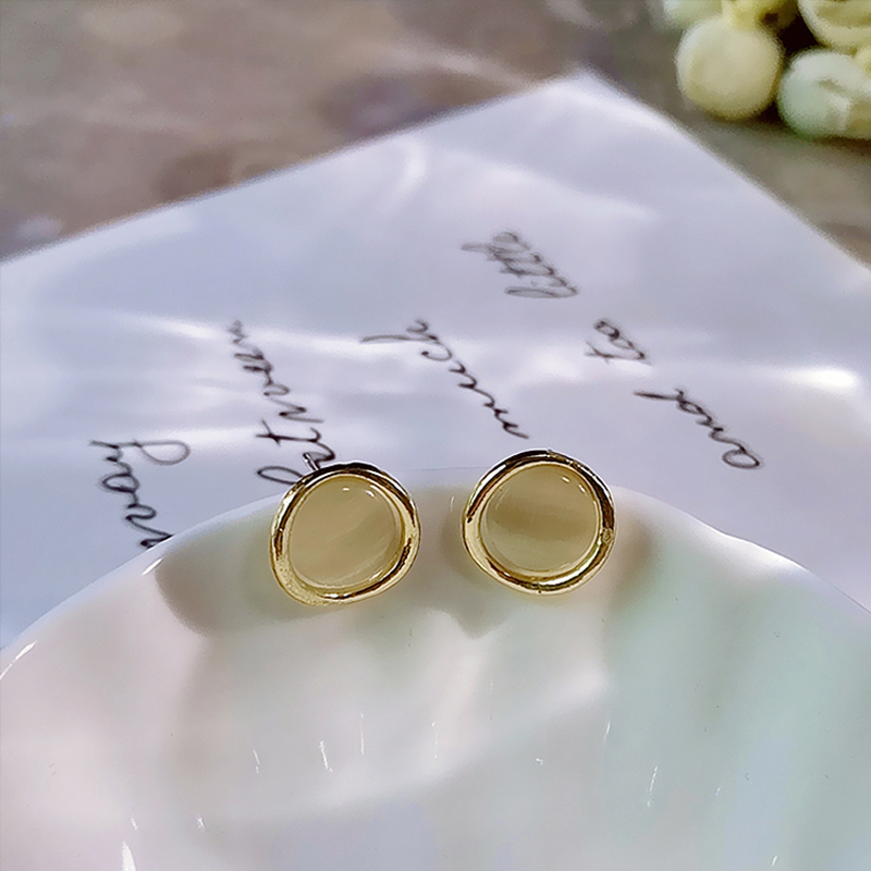 Anting Stud Bentuk Bulat Geometris Opal Gaya Korea Untuk Wanita