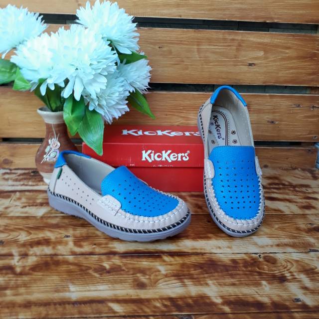 Kickers  cewek